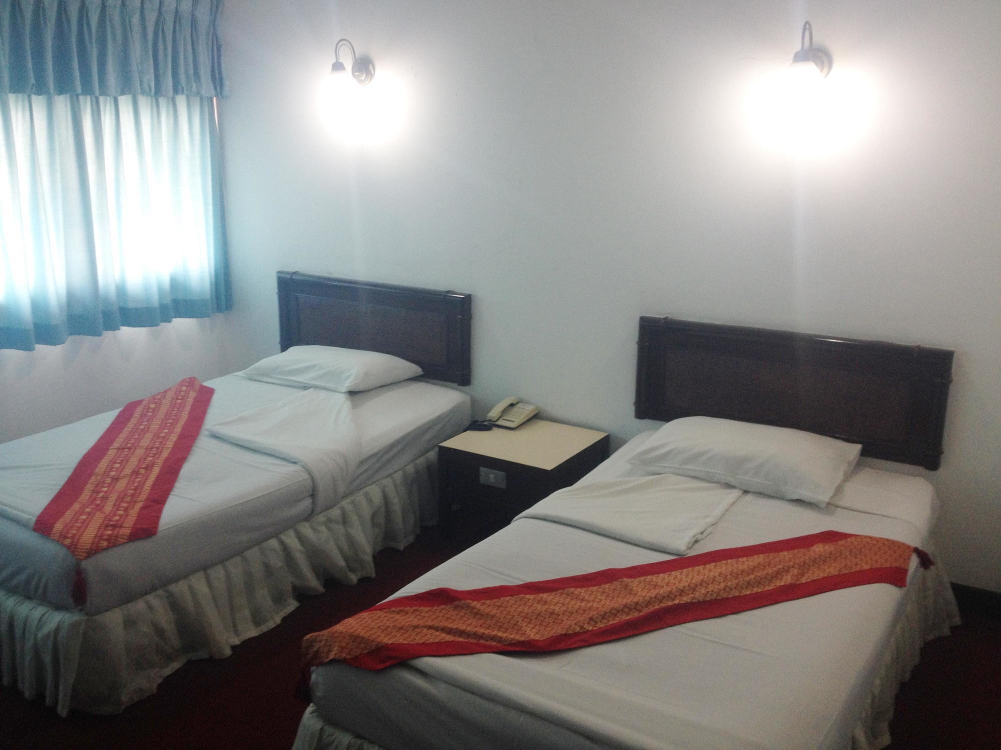 Amarin Nakorn Hotel 彭世洛 外观 照片