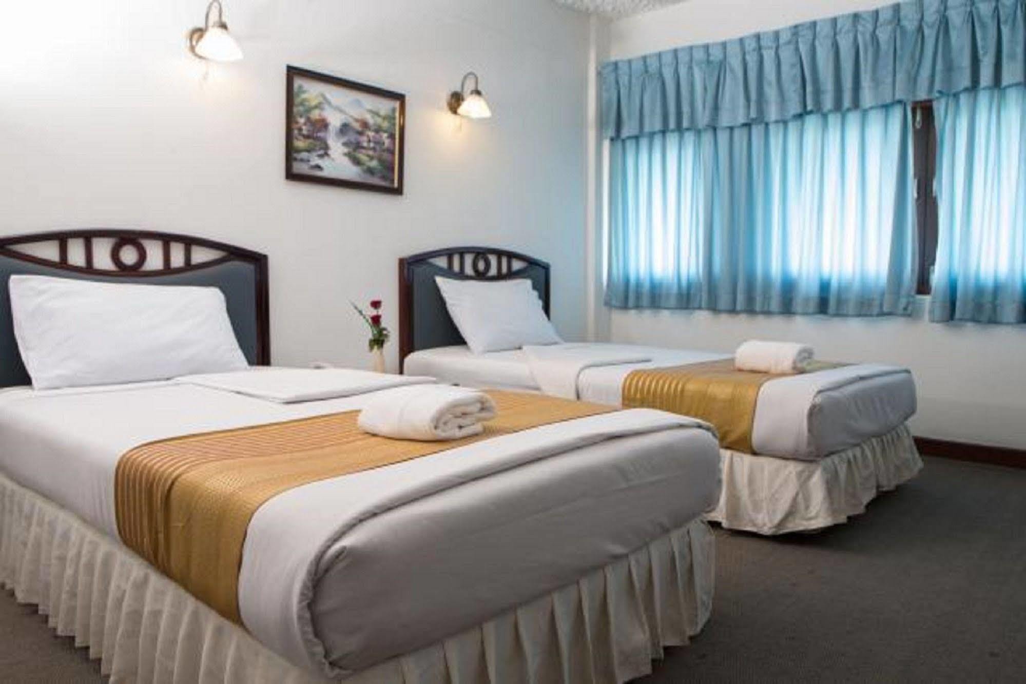 Amarin Nakorn Hotel 彭世洛 外观 照片